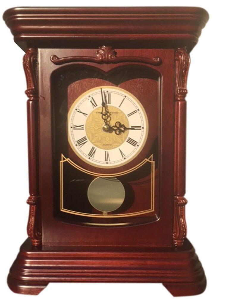 mantel clocks battery operated vintage